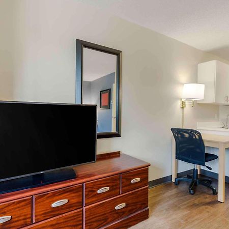 Extended Stay America Suites - Washington Dc Germantown Milestone Exterior photo